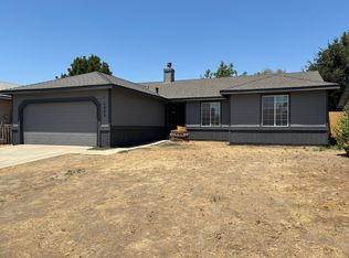 1908 E Roosevelt Ct, Visalia, CA 93292