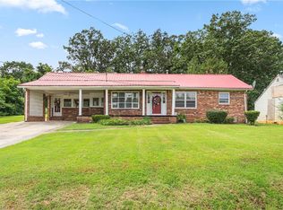 136 Sunflower Rd, Reidsville, NC 27320