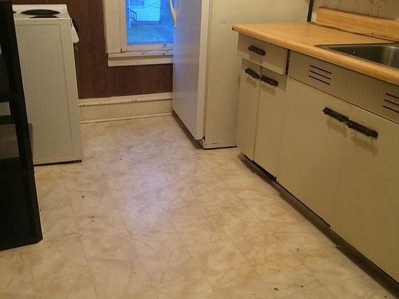 5th image of 20500 Alden St
