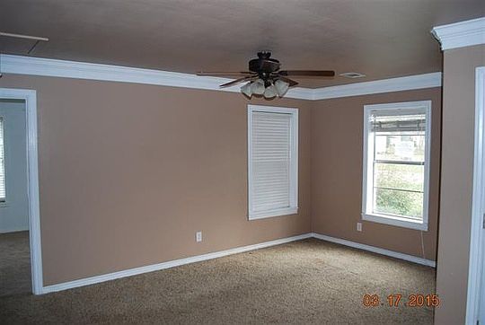 4th image of 703 N Owens St