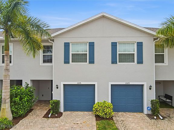3rd image of 15376 Wildflower Cir