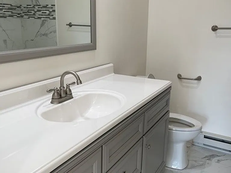 University Park Apartments near Cornell University — Photo 209
