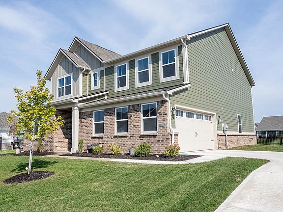 2nd image of 140 Waterford Ln