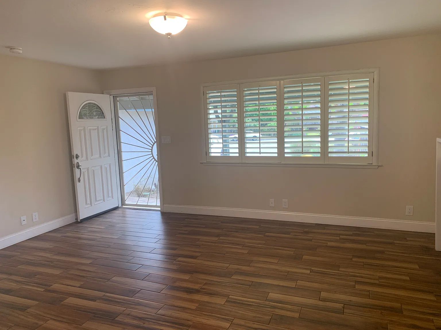 40156 Windsor Ct — Photo 2