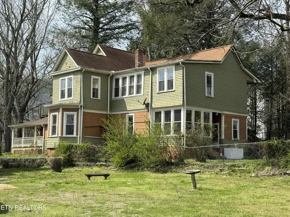 416 W Rockwood St, Rockwood, TN 37854