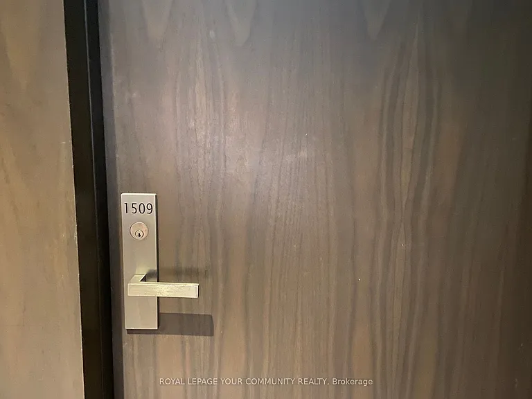 1 Yorkville Ave #1509 — Photo 5