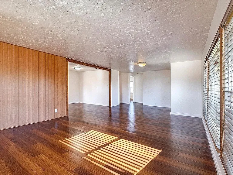 757 S 8th Ave — Photo 9