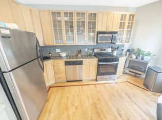 100A Hampshire St APT 1, Cambridge, MA 02139