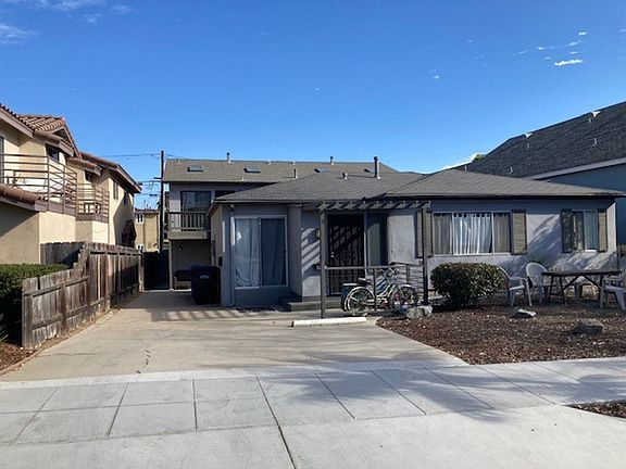 2nd image of 4075-4077 Sequoia St #4077A