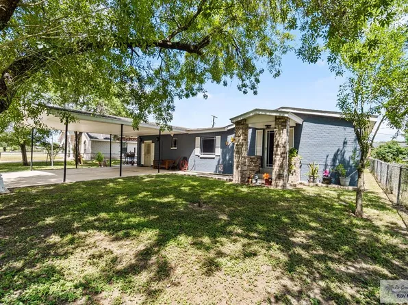 220 8th St, Santa Rosa, TX 78593