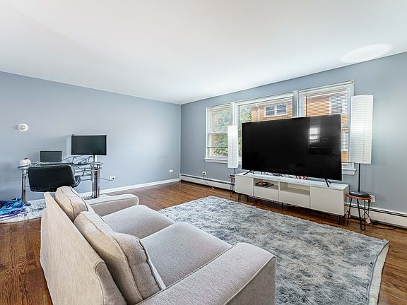 4th image of 6935 W 64th Pl #2A