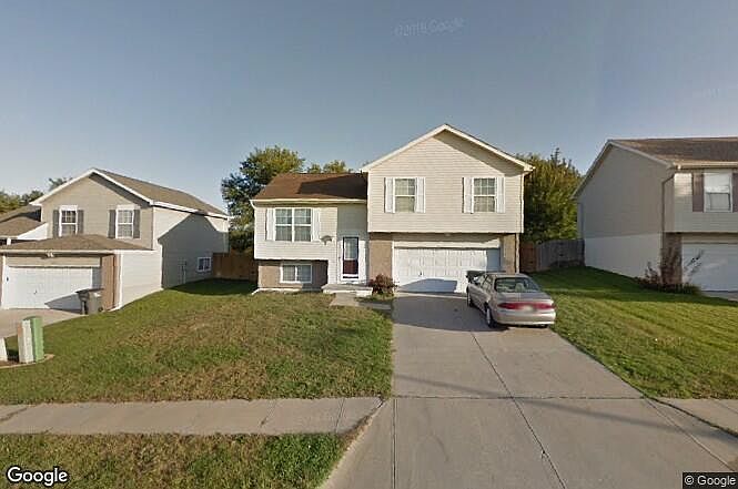 1st image of 15828 Redwood St
