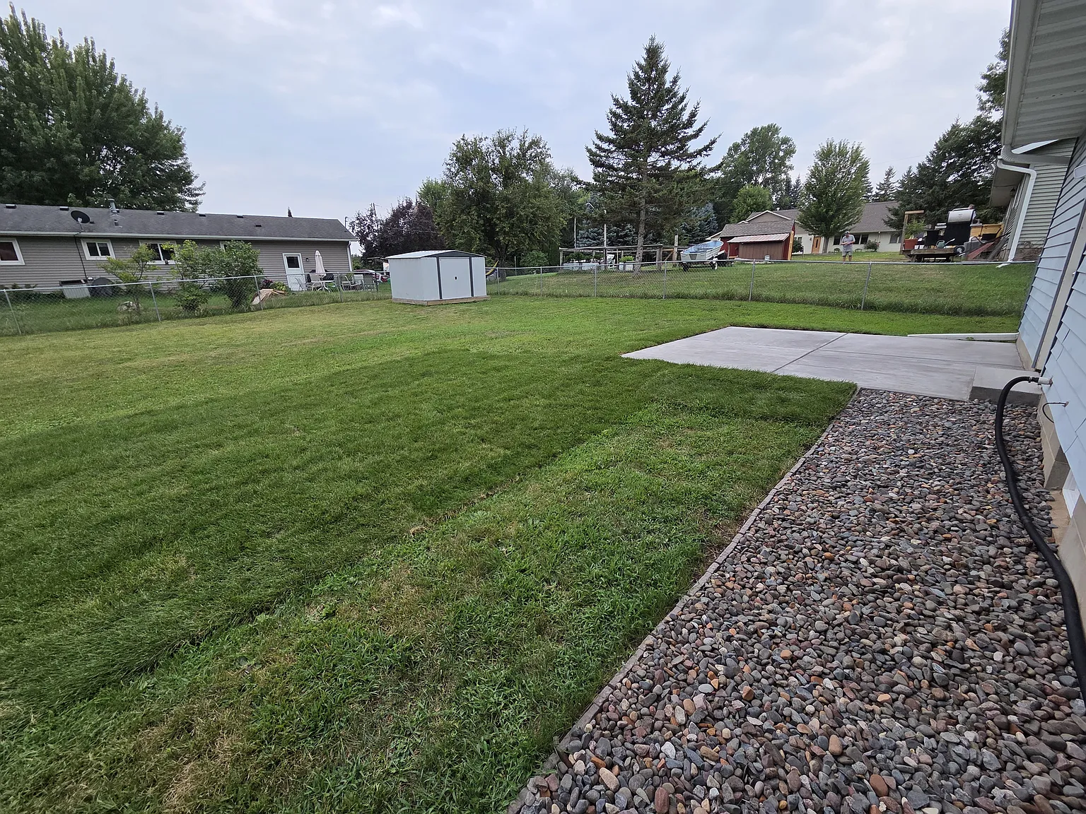 5 bed, 1908 sqft, $2,600 — Photo 4