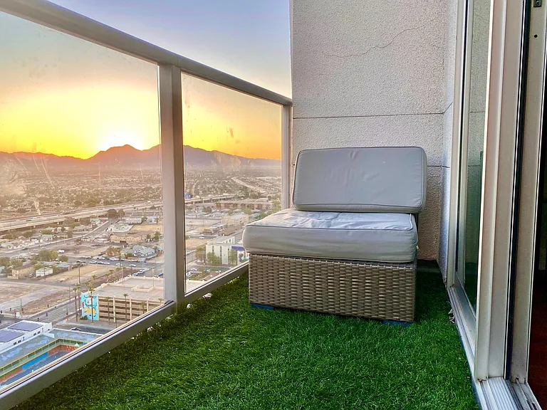 150 Las Vegas Blvd #2510 — Photo 19