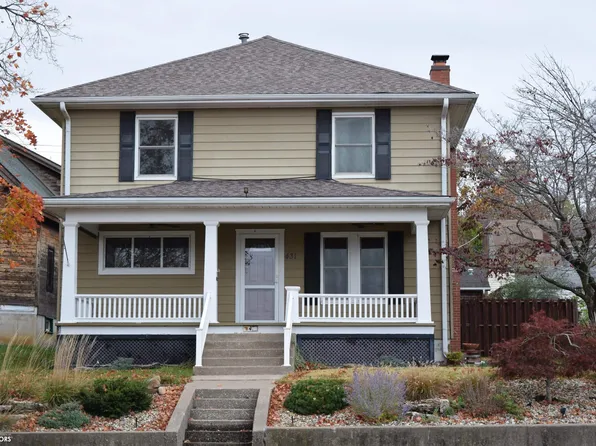 431 Avenue G, Fort Madison, IA 52627