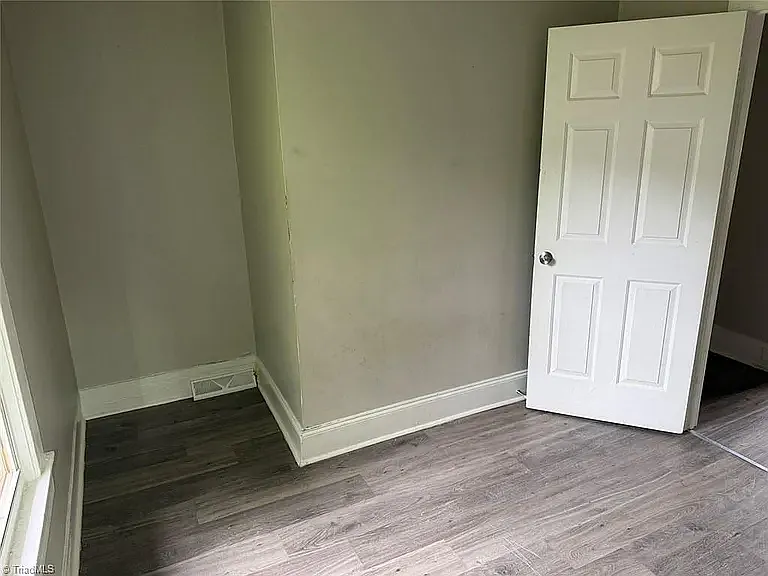 4224 Ogburn Ave — Photo 13