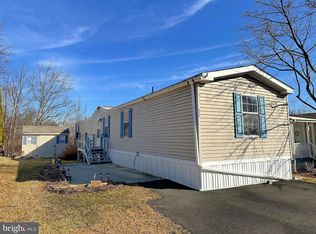 315 Ashford Ln, Hereford, PA 18056