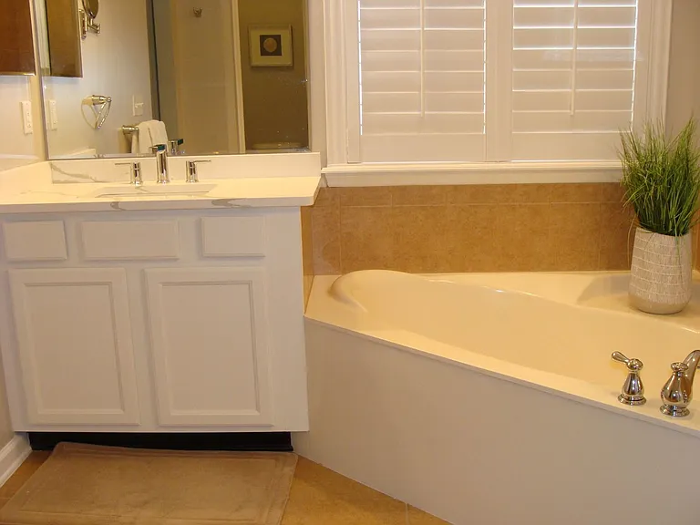 660 Porta Rosa Cir — Photo 13