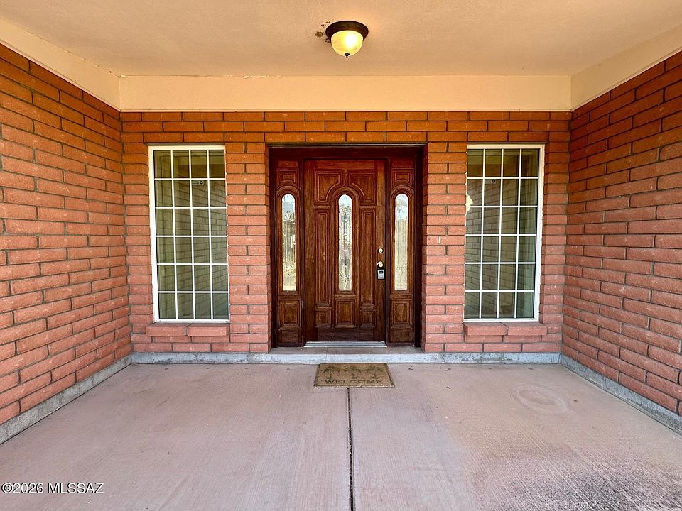 1st image of 1220 Calle Rafael