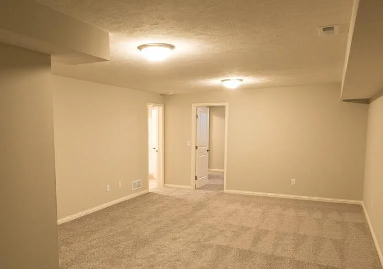 3544 Shepard Rd — Photo 8