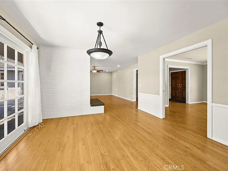 117 Catherine Park Dr — Photo 10
