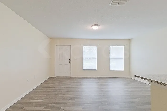 27008 Anthony Ave — Photo 3