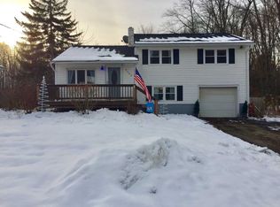 8463 Dawn Dr, Rome, NY 13440