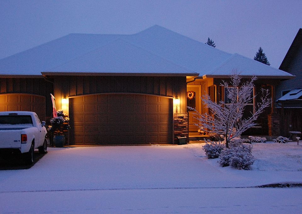 Snowy Morning 2-2011