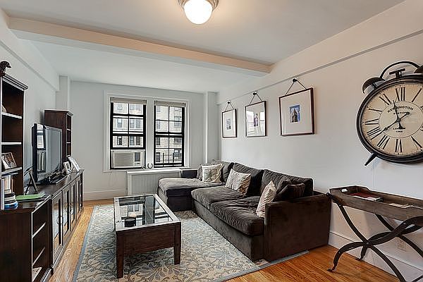 1st image of 50 W 72nd St #804/5