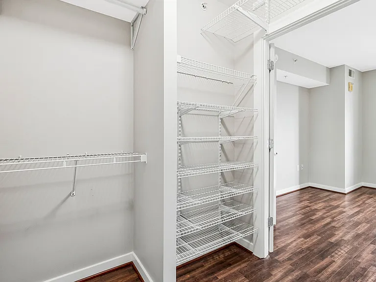 1000 New Jersey Ave SE #916 — Photo 12