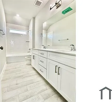 2704 Island Palm Ct — Photo 8