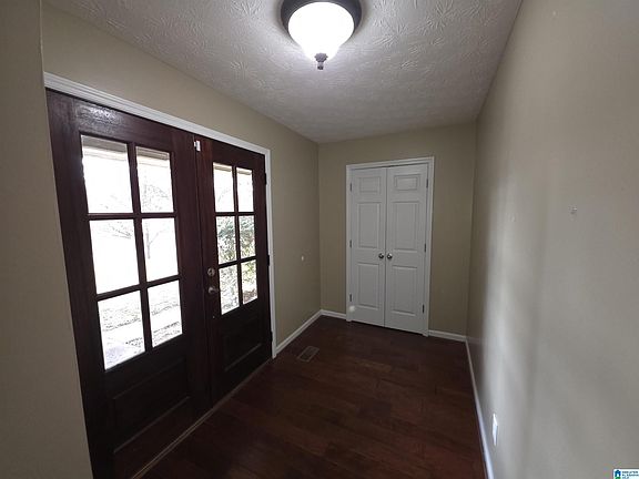 4th image of 1018 Southwood Ave