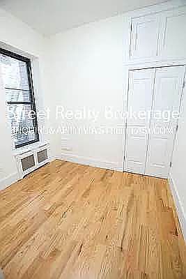 5th image of 294 W 92nd St #G