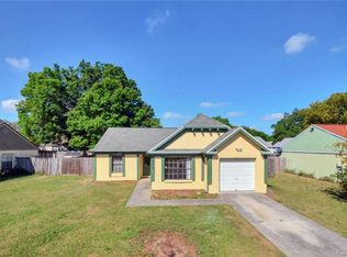 2609 Amberly Pl, Seffner, FL 33584