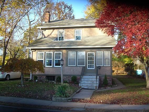 Heated & Unheated Porch