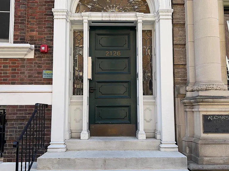 2126 Locust St #1R — Photo 61