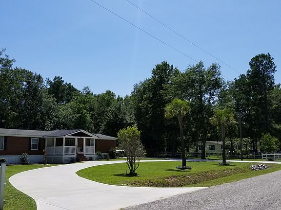 3rd image of 171 Hammock St