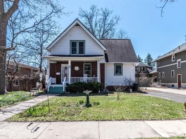 1017 Woodbridge Blvd, Ann Arbor, MI 48103
