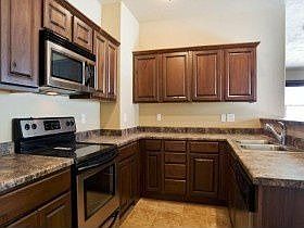 5th image of 5054 Valmont Way