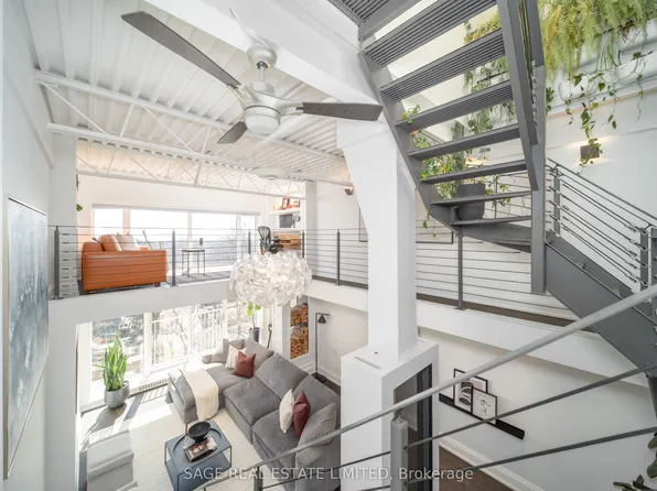 517 Kingston Rd #7, Toronto, ON M4L 1V5