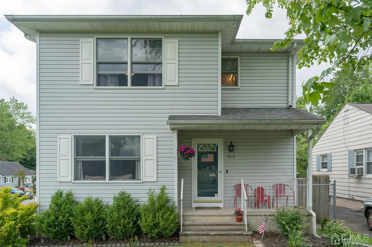 1618 Woodland Ave photo 1
