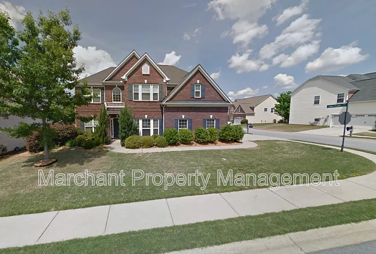 1 Lynell Pl — Photo 1