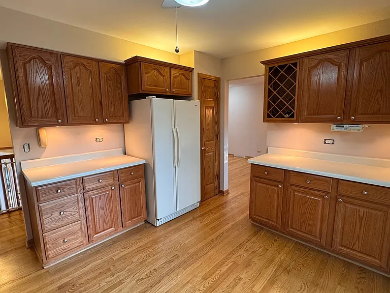 3990 Hudson Dr — Photo 5