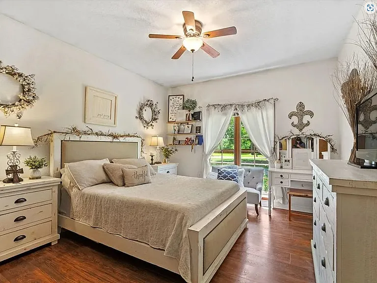 219 Shoreline Rd — Photo 35