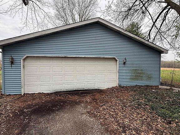 3rd image of 5243 S Williamsville Rd