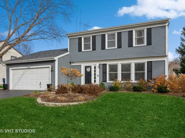 2280 Pontiac Cir, Naperville, IL 60565