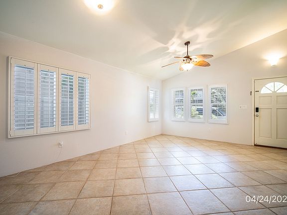 4th image of 91-1044 Kekaiholo St
