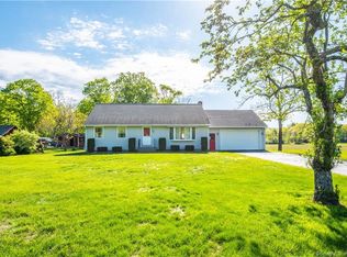 14 Main St, Burlington, CT 06013