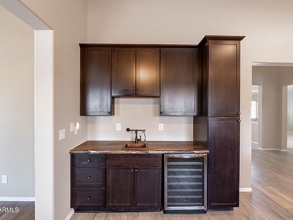 5th image of 7007 W GETTY Drive