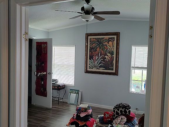 5th image of 1556 S Pebble Brook Dr